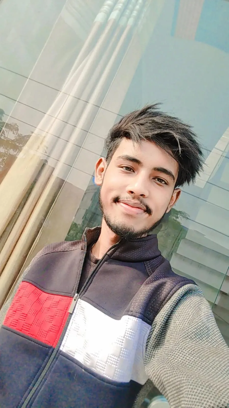 Sunny Kumar Photo